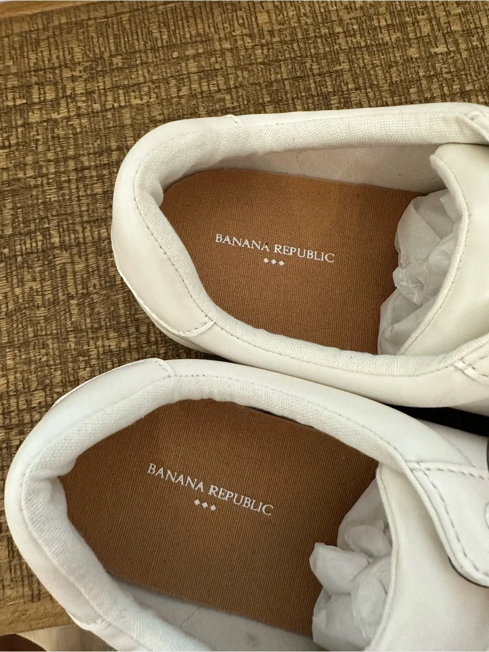 Banana Republic Men's White Low-Top Leather Sneakers
